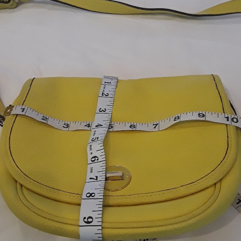Isaac Mizrahi Yellow Shoulder Bag - Picture 7 of 7